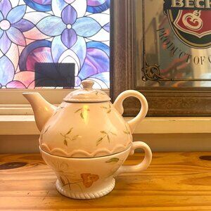 Harry and David Tea For One Set - Blush Floral Teapot & Cup